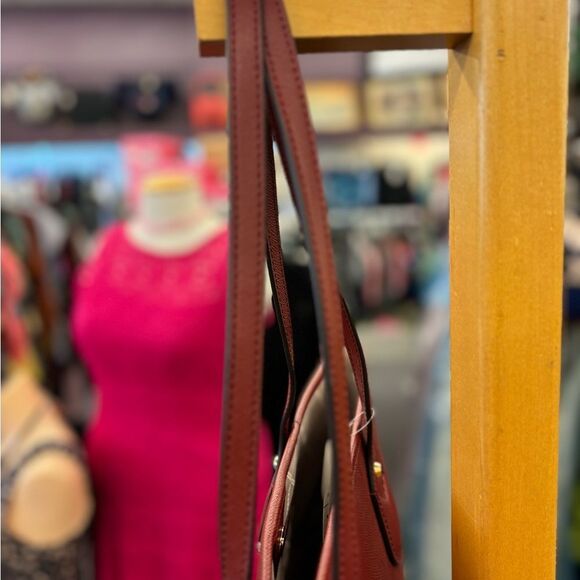 Michael Kors Burgandy Extra Large Leather Tote Bag - Picture 7 of 7